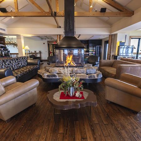 Auberge De Montagne Des Chic-Chocs Mountain Lodge - Sepaq Sainte Anne des Monts Exterior photo