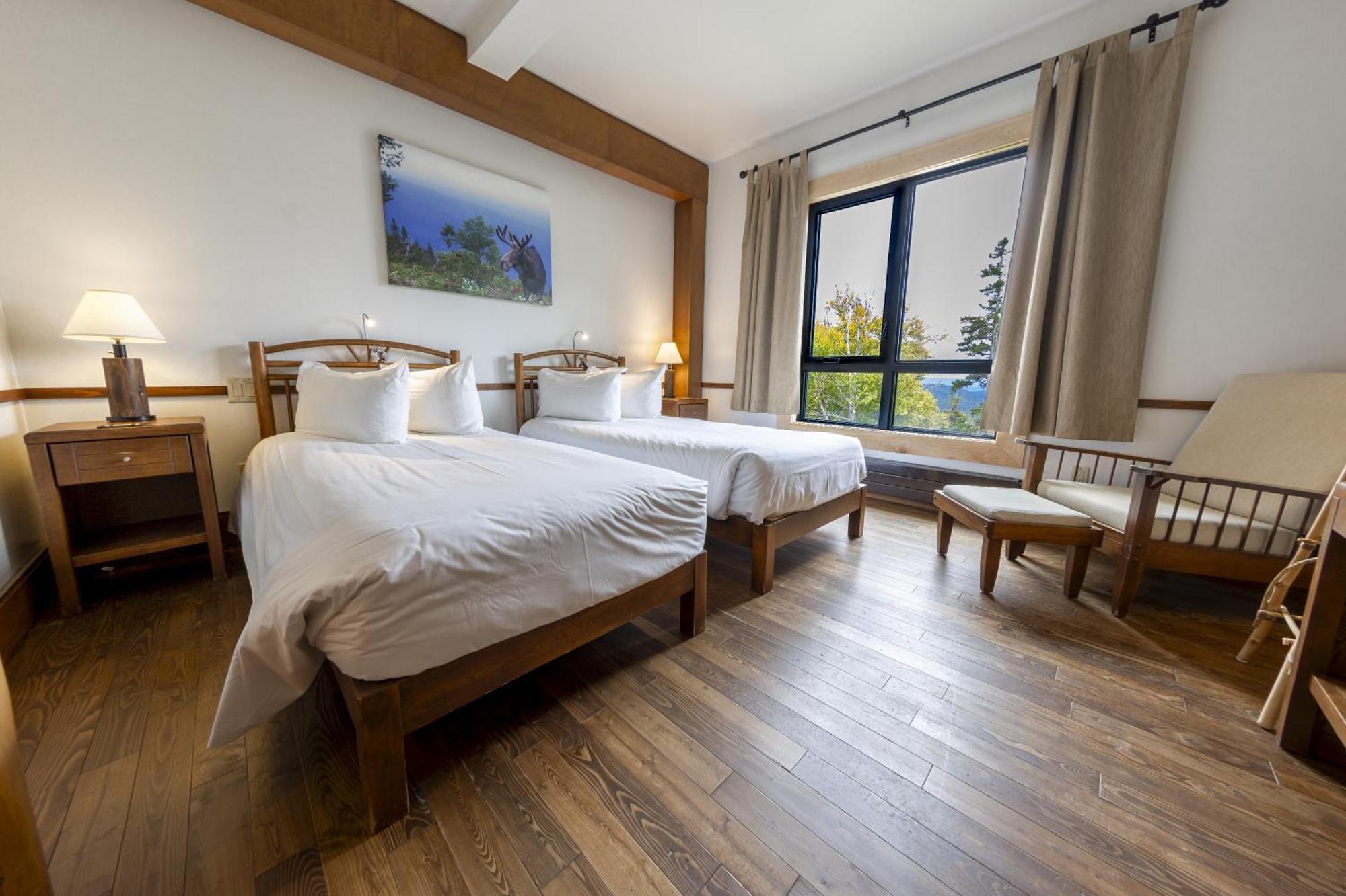 Auberge De Montagne Des Chic-Chocs Mountain Lodge - Sepaq Sainte Anne des Monts Exterior photo