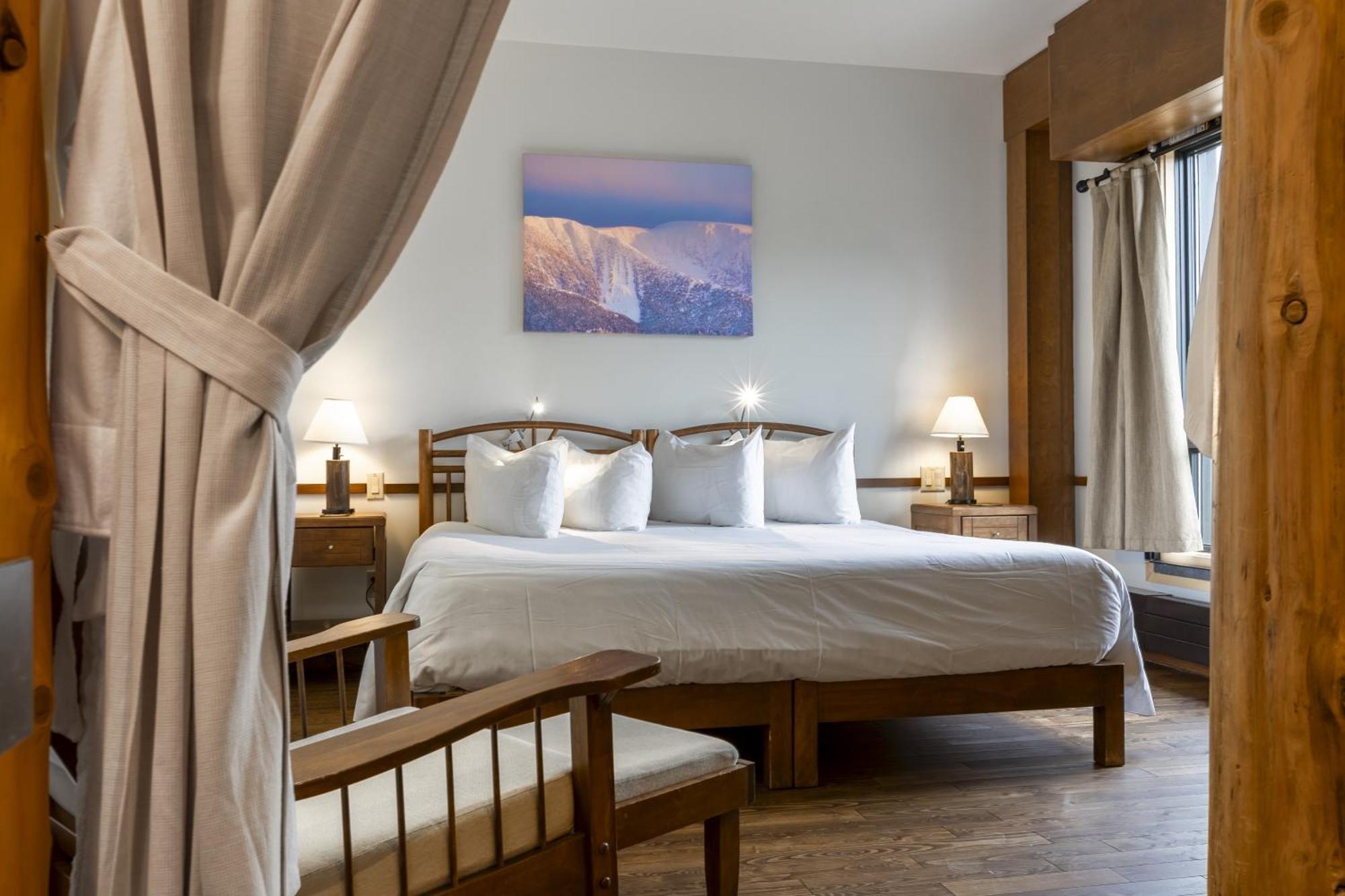 Auberge De Montagne Des Chic-Chocs Mountain Lodge - Sepaq Sainte Anne des Monts Exterior photo