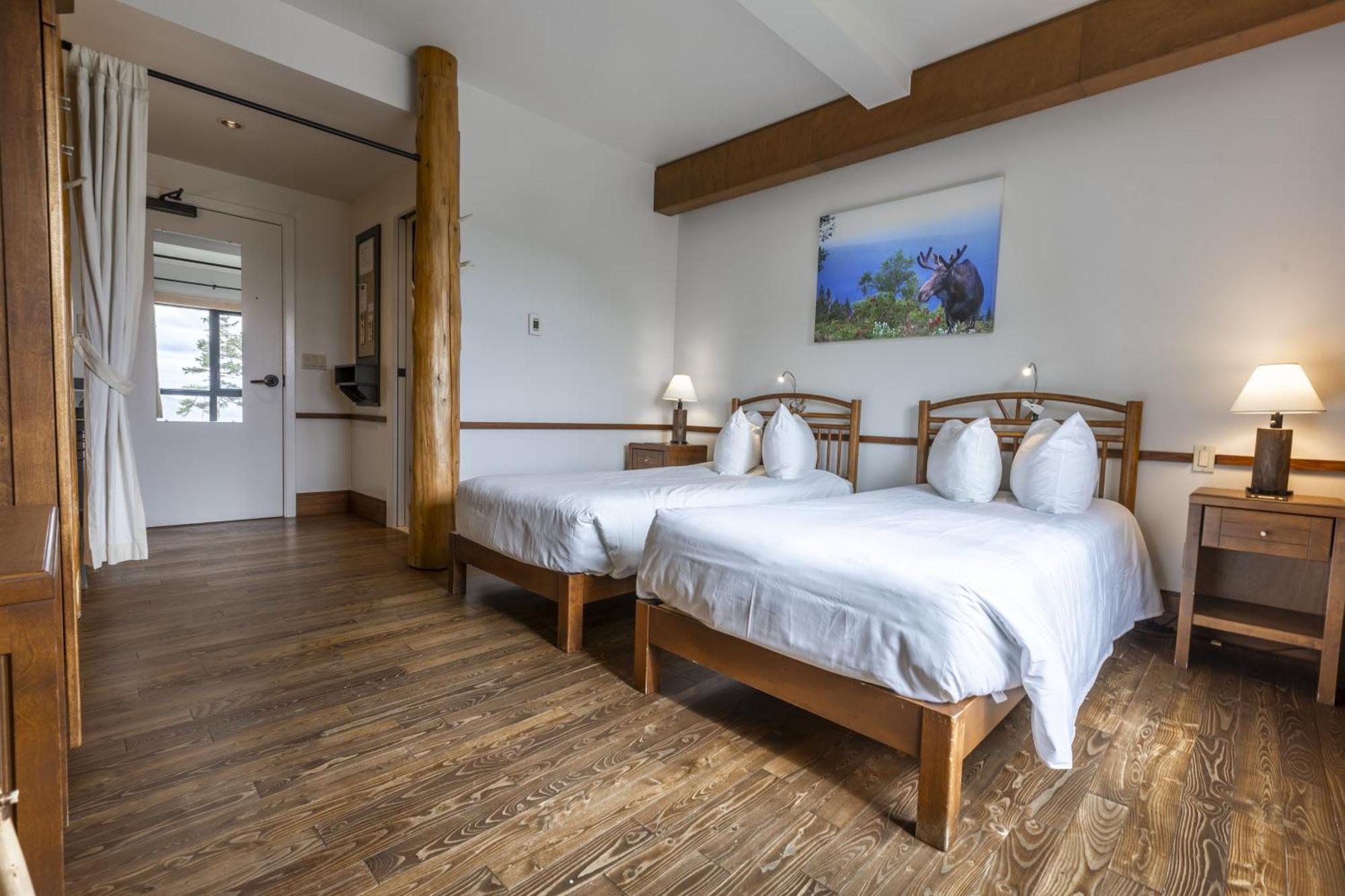 Auberge De Montagne Des Chic-Chocs Mountain Lodge - Sepaq Sainte Anne des Monts Exterior photo