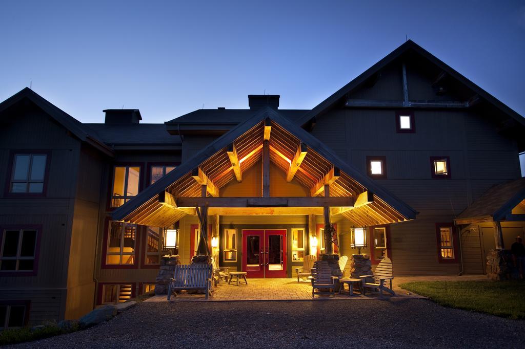 Auberge De Montagne Des Chic-Chocs Mountain Lodge - Sepaq Sainte Anne des Monts Exterior photo